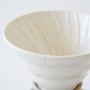 Hario x Lin's Ceramics Studio Prurion Switch Immersion Dripper New Version - Ivory White