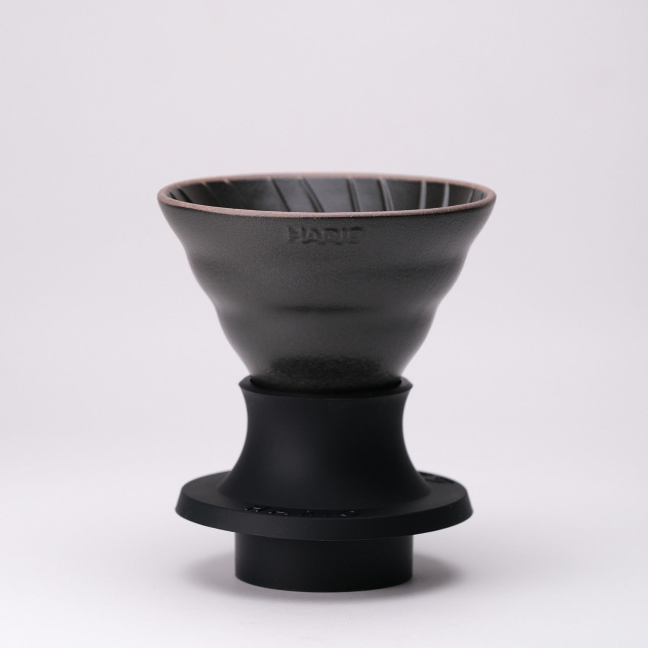 HARIO x Lin's Ceramics Studio Swtich Immersion Coffee Dripper Volcano Black 1