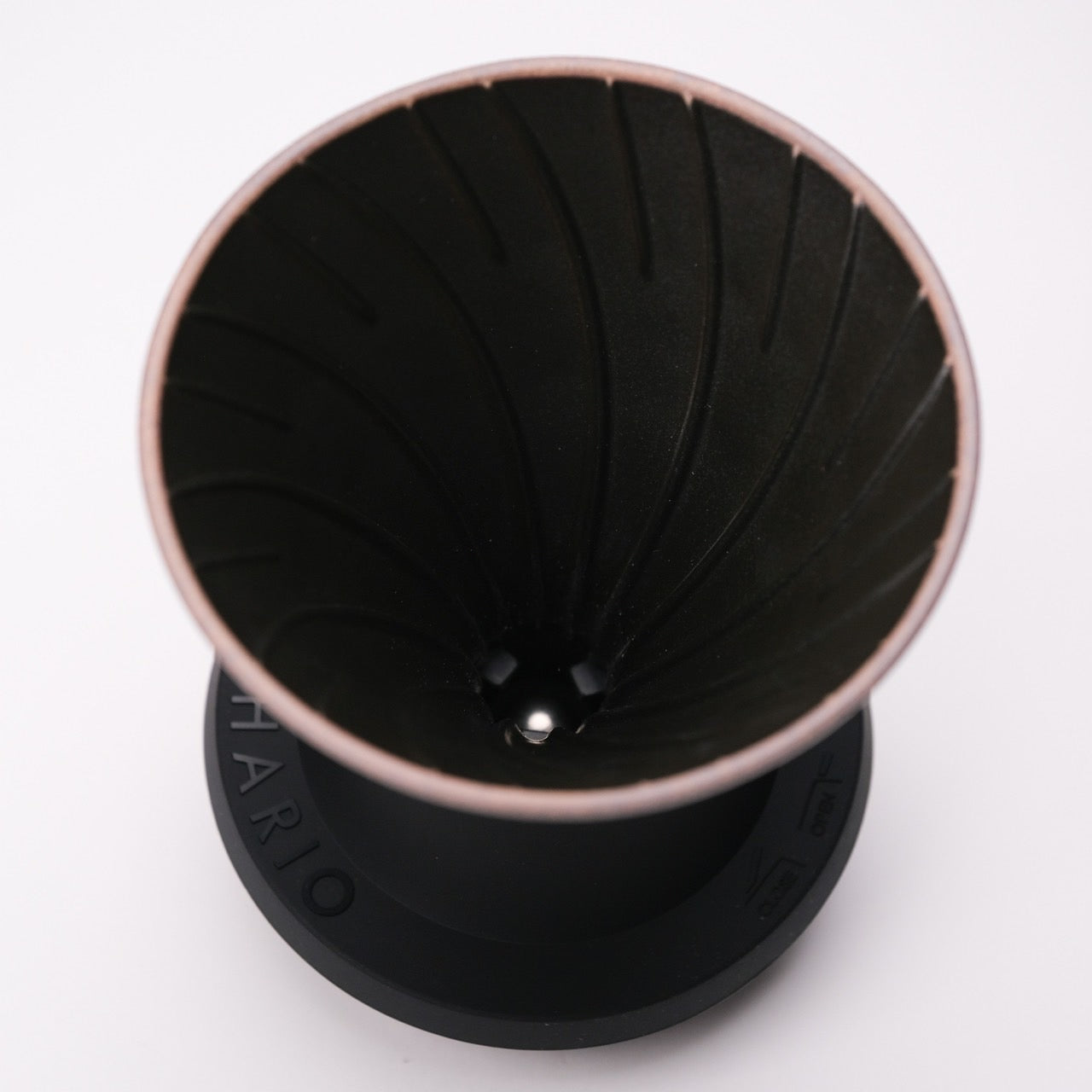 HARIO x Lin's Ceramics Studio Swtich Immersion Coffee Dripper Volcano Black 2