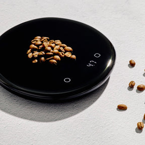 POURX Smart Light-Guided Coffee Scale lifestyle 1 | THE COFFEE GOODS
