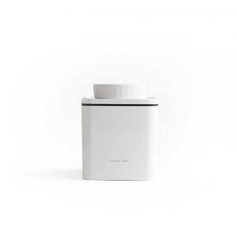 Simple Real x ANKOMN Turn-N-Seal Vacuum Canister White