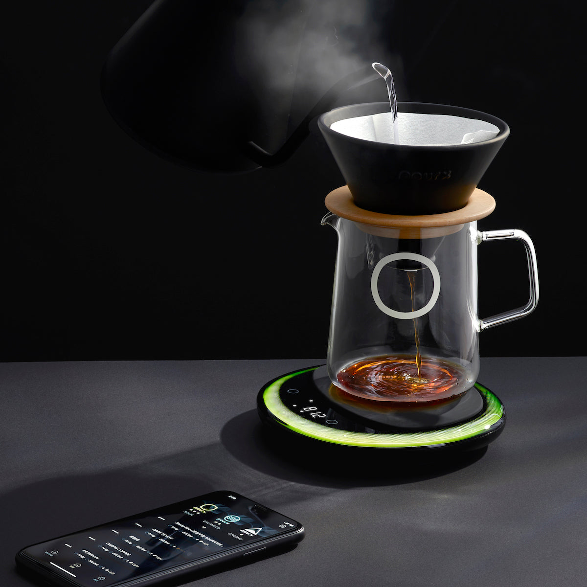 Pourx UFO Dripper Lifestyle 2 | THE COFFEE GOODS THE COFFEE GOODS